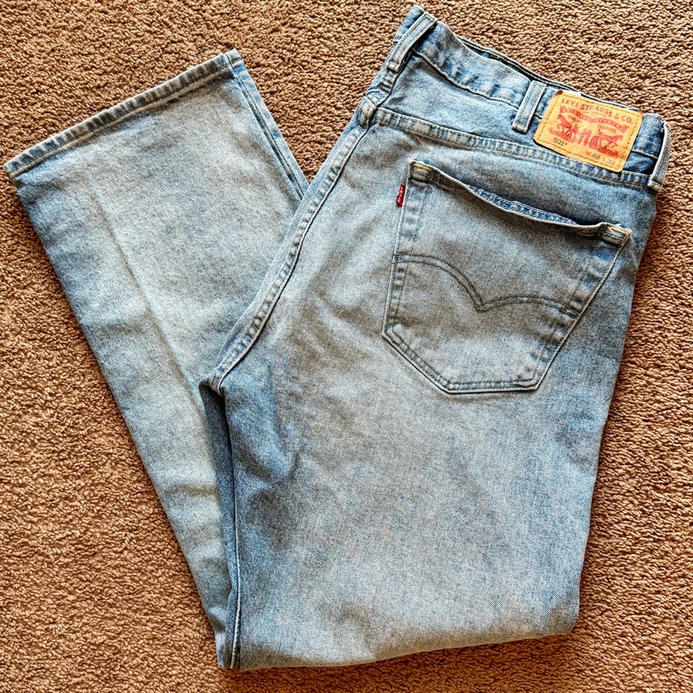 Levi's 501 Blue Jeans Classic Style